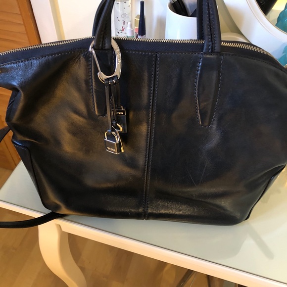 Tumi leather tote - Picture 8 of 8